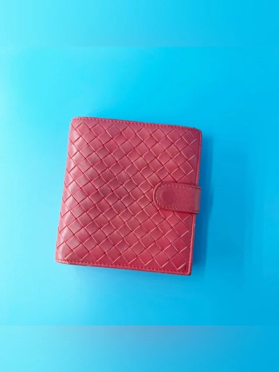 Bottega Veneta Coral Leather Compact Snap Wallet Zip Italy