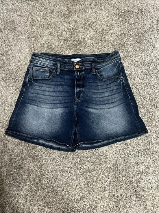 Kancan Dark Wash Denim Shorts