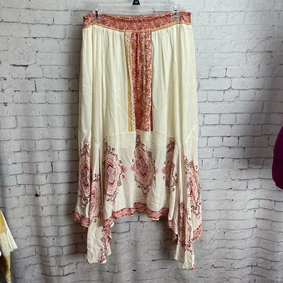 Cato Size medium midi length boho skirt cream