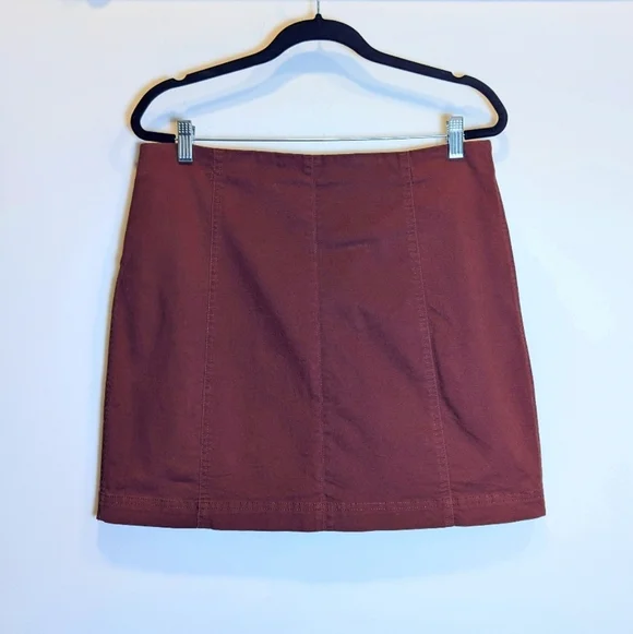 Umgee Burgundy High Waist Mini Skirt Size Large