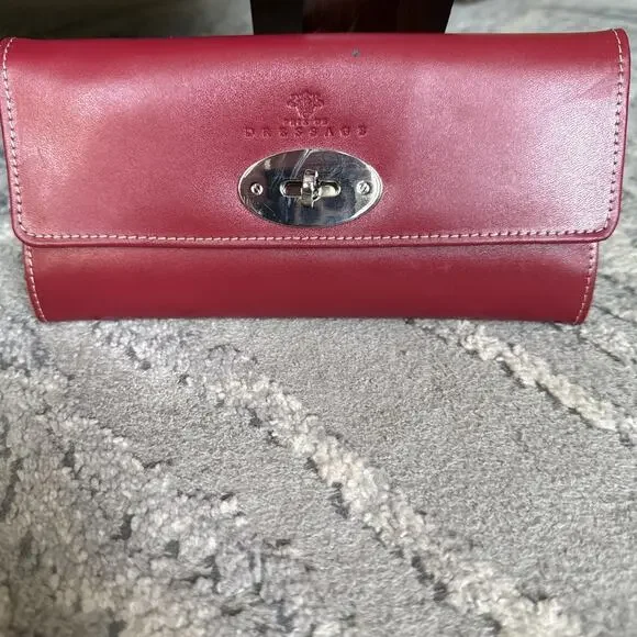 Prix De Dressage Leather Flap over Wallet Turnlock Red