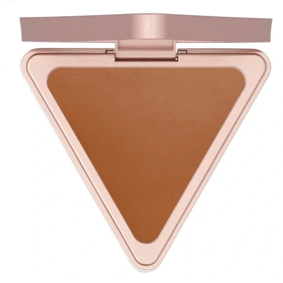 NEW LYS Beauty No Limits Matte Bronzer