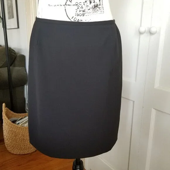 Mondi Black Pencil Skirt Made in Italy