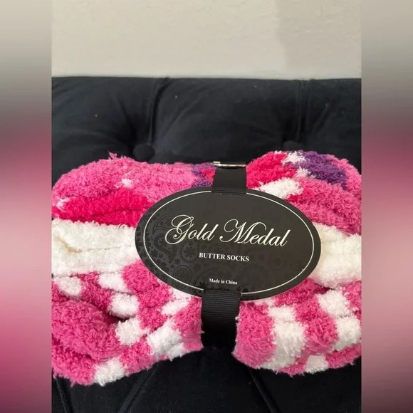 Gold Medal Pink and White Butter Socks