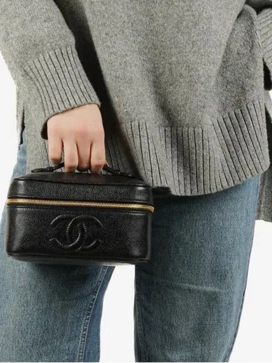 CHANEL Black Quilted Vanity Case with Gold Hardware