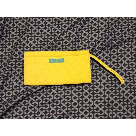 Vera Bradley CLUTCH WALLET Wristlet LIME GREEN MICROFIBER ID All In One