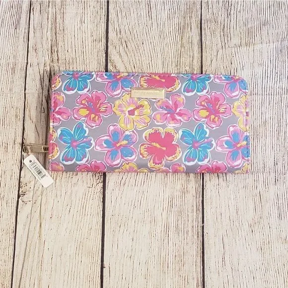 NWT Simply Southern Collection Floral Wallet