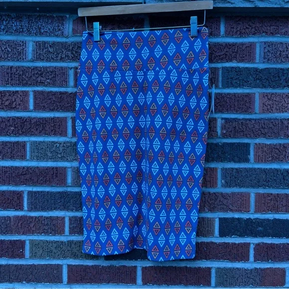 LuLaRoe Dusty Blue and Orange Triangle Print Textured High Rise Pencil Skirt 2