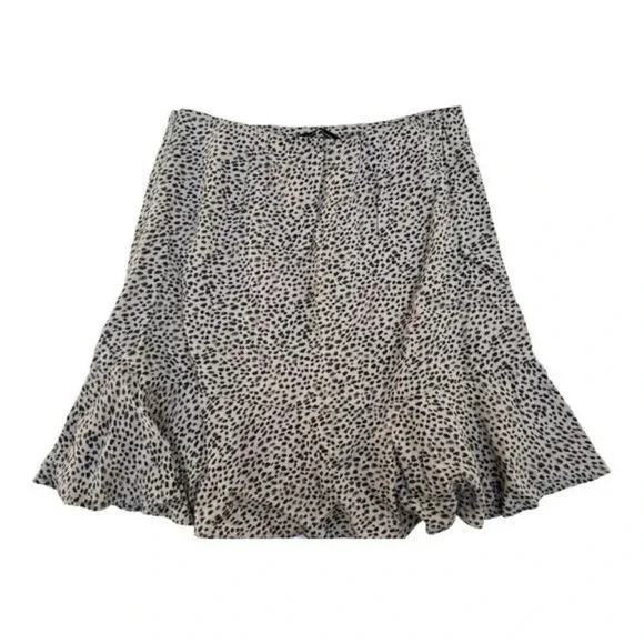 Ambercrombie & Fitch Leopard Print Skirt Size XS Ruffle Hem￼‎ Fully Lined​​​