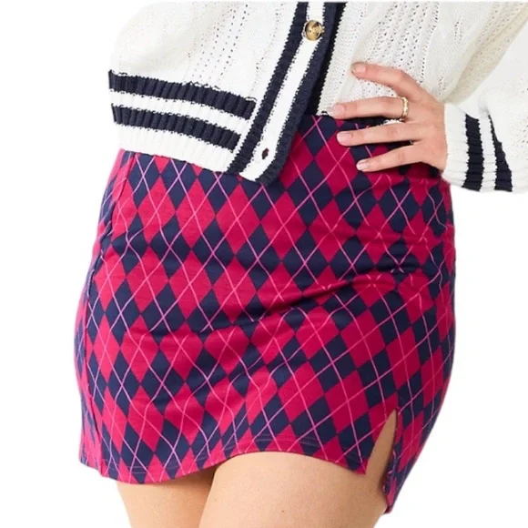 NWT Juniors' SO® Notched A-Line Pink Navy Argyle Mini Skirt Size Medium Preppy
