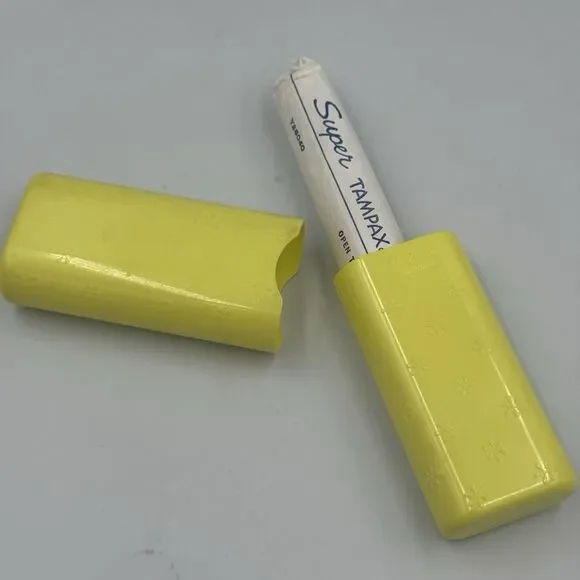 TAMPAX TAMPON CASE HOLDER Floral Yellow‎ Hard Plastic Vintage