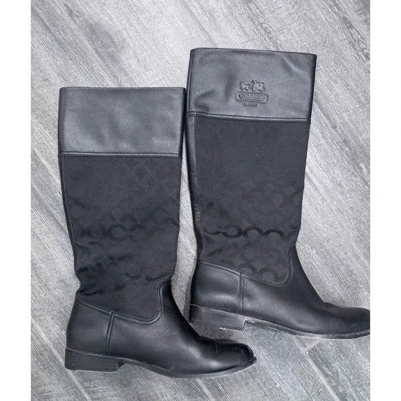 Coach Chrissi Signature Logo Khaki & Tall Boot Riding‎ Boot Size 7.5