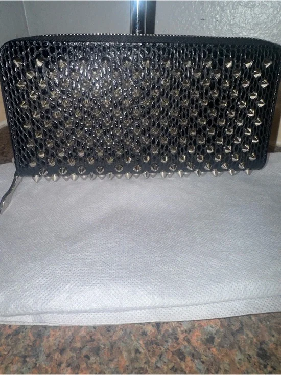 Christian Louboutin lizard print spike Zip Wallet 💎pristine💎