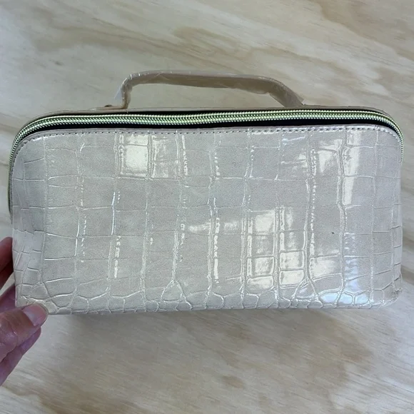 Travel Makeup Bag,Cosmetic Bag for Women, Portable Pouch, Flat Open Toiletry Bag