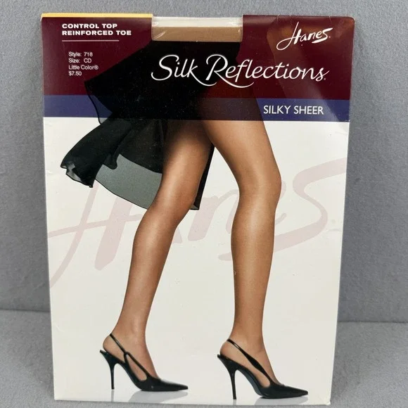 Hanes Silk Reflections Silky Sheer Control Top Pantyhose‎ 718 Little Color CD