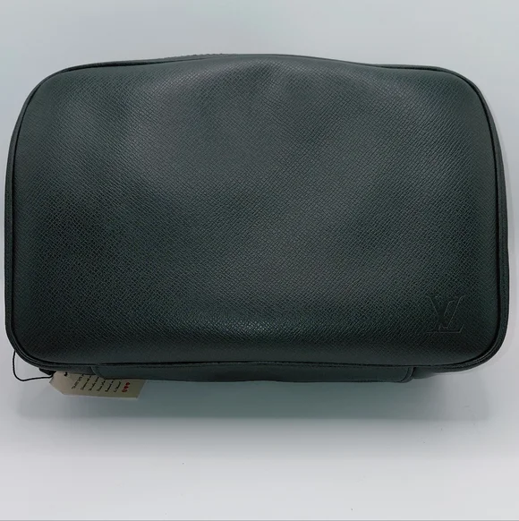 Louis Vuitton Dark Green Taiga Leather GM Trousse Toilette Pouch Bag Clutch Vtg