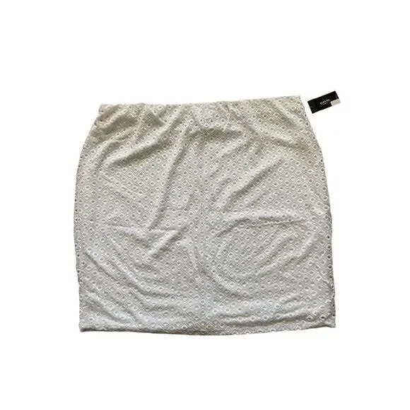 Alfani Women NWT White Lace Skirt Women’s Size 18