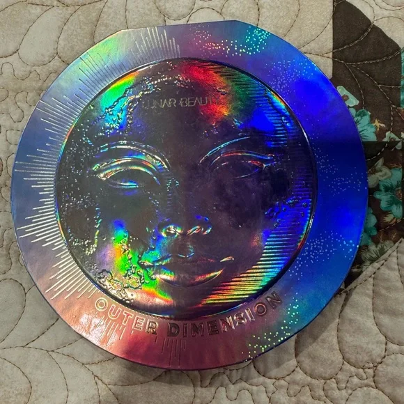 Lunar Beauty Outer Dimension Face Palette