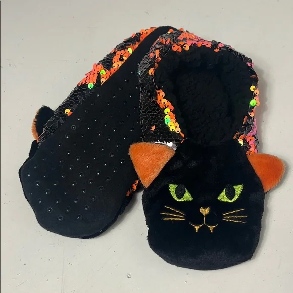 Hyde and Eek Boutiqe Small/Medium Black Orange Cat Sequin Grippy Slipper NWT