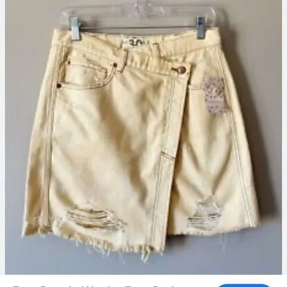 Free people Parker distressed wrap skirt SIZE 27 color butter cream NWT