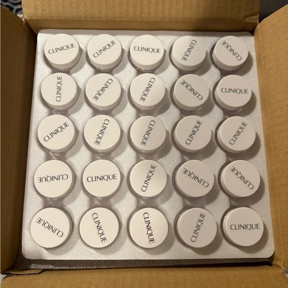 50x Clinique Dramming Jars Empty Pot Makeup Sample Plastic Small Container NEW