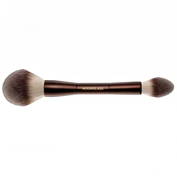 Hourglass Veil‎ Powder Brush