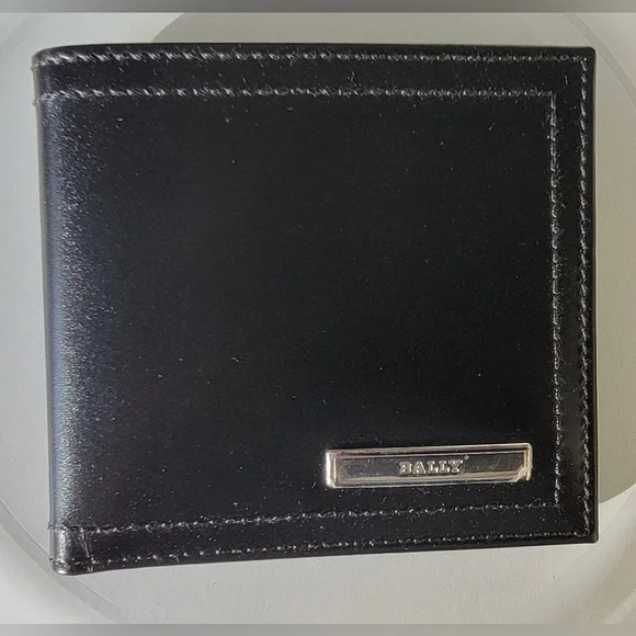 Bally Leather Wallet Unisex