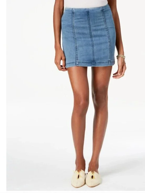 Free People SZ 12 Dark Wash Back Zip Stretch Denim Mini Skirt Bodycon
