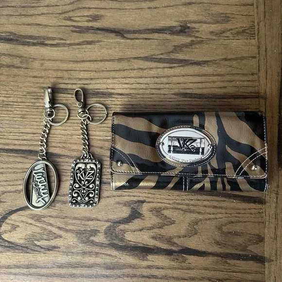 Kathy Van Zeeland Brown Gold Y2K Zebra Print Trifold Wallet 2 Keychains  *READ*