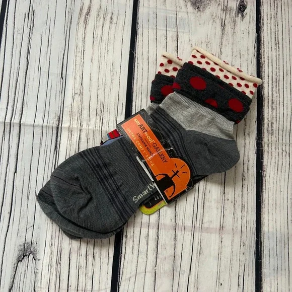 Smartwool Gallery Stephanie Nance Spring Fling Mini Crew Slate Socks Small NWOT