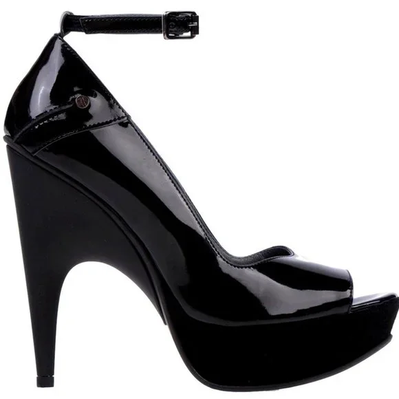 NIB Costume National‎  black patent leather sandal/ platforms.