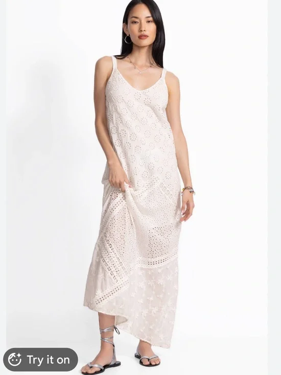 Jade 🌞GIGI White Eyelet Maxi Dress with V-Neck