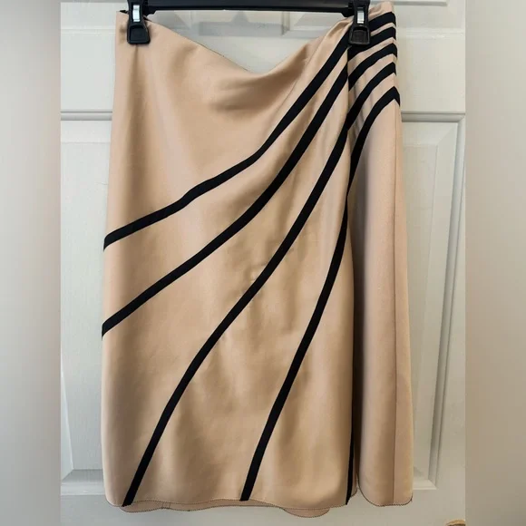 White House Black Market Tan and Black Midi Skirt size 10