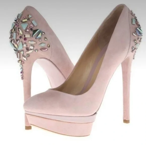 B Brian Atwood: Ferranta good cond Jeweled Pump Gorgeous Fancy shoes 8 1/2 size