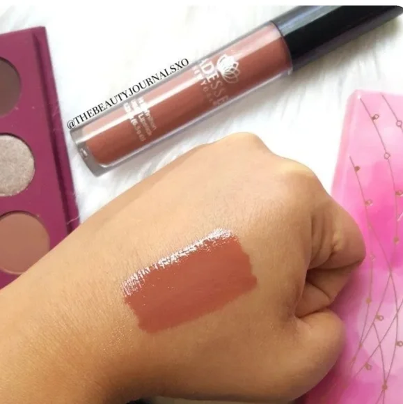 🧚‍♀️Adesse New York DISCONTINUED High Definition Liquid Lipstick NWT