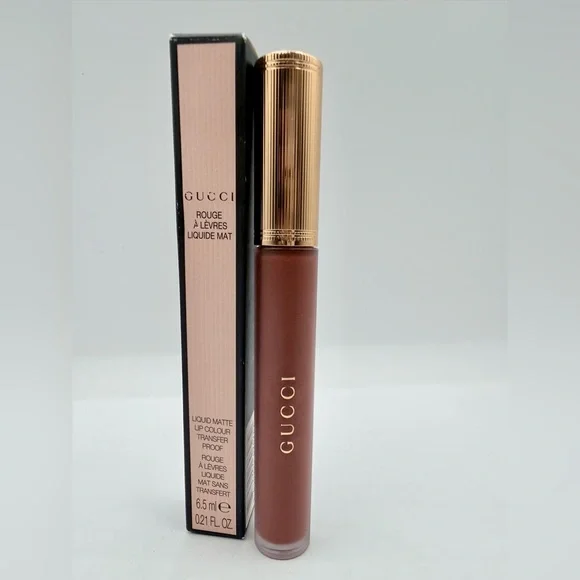 Gucci Rouge À Lèvres Liquide Mat Lipstick shade: 124 EMILIE BROWN