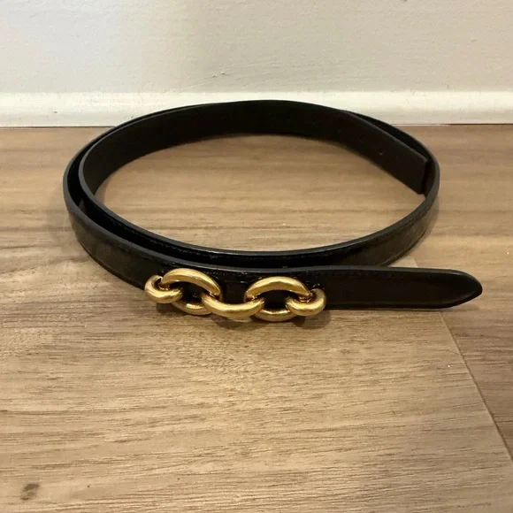 Black YSL belt