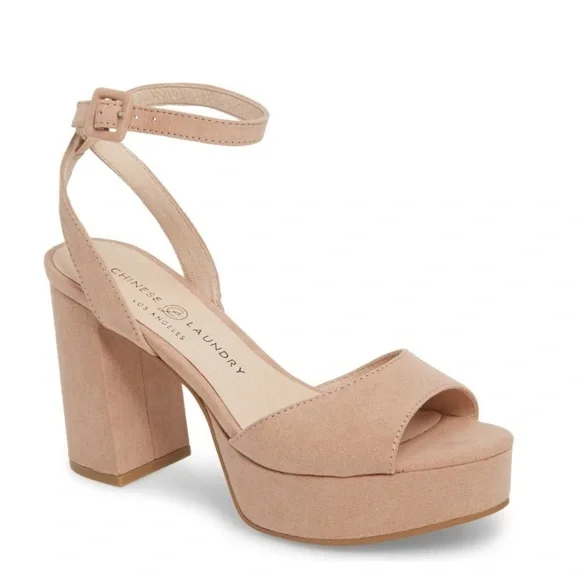NEW! Chinese Laundry Dark Nude Theresa Platform Sandal - Size 8.5 🚜