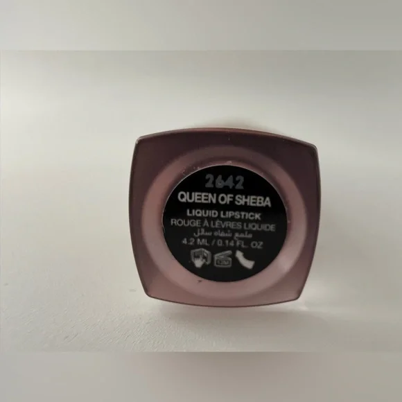 NEW Huda Beauty Liquid Matte lipstick in shade: Queen Of Sheba