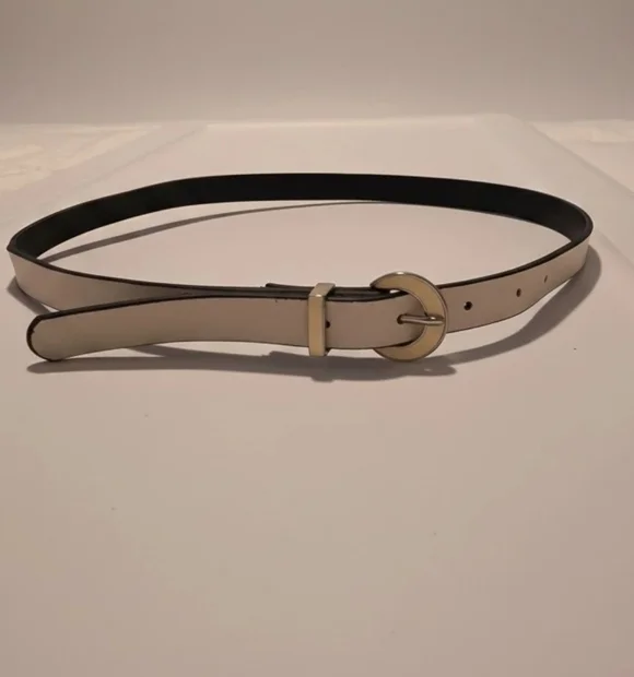 Kenneth Cole Reaction White Belt Cream Buckle