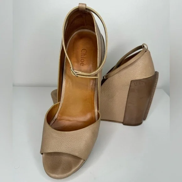 Chloe Beige Leather Platform Sandals Sz 40.5