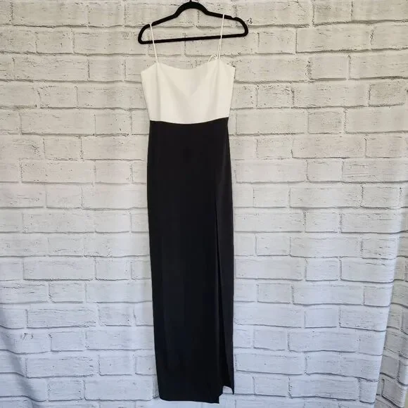 NWOT Revolve Amanda Uprichard Womens Black Ivory Sleeveless Avani Gown Small