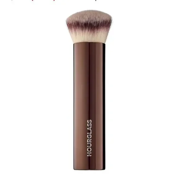 Hourglass Vanish™ Foundation Brush