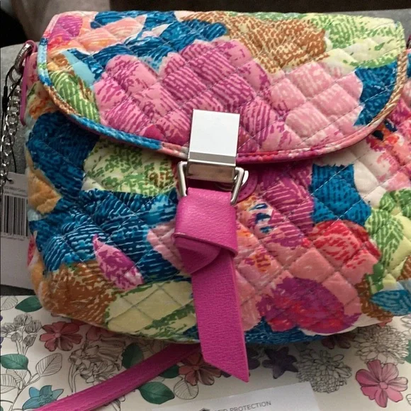NIB/NWT Vera Bradley Floral Box with quilted cross body