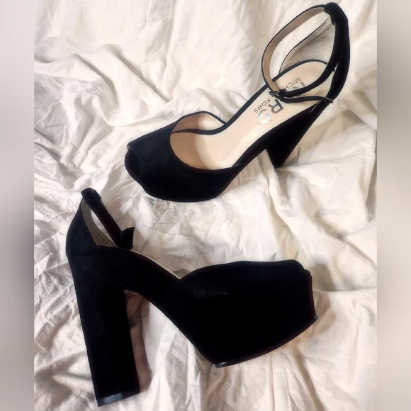 Classic 2000s Michael Kors Black Suede Platform Sandal Size 7.5