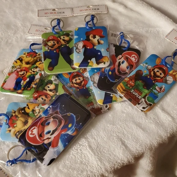 Super Mario ID Holder 5