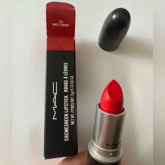 NWT Mac cosmetics cream sheen lipstick in shade sweet sakura