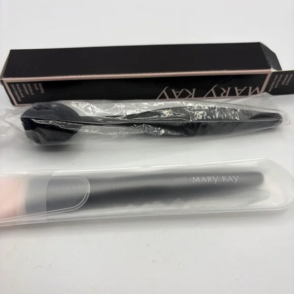 Mary Kay Blending Brush & Silicone Mask Applicator Face Brush Lot of 2 New