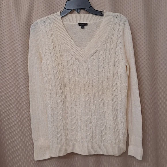 Talbots Cream Colored Lambswool Blend Soft Cable Knit Sweater Cabincore Skandi
