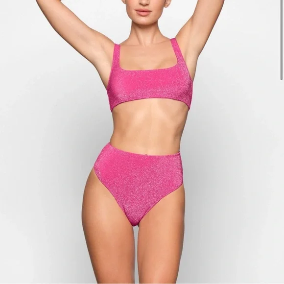 NWT Skims magenta Mid Waist Sparkly Bikini Bottoms‎ Size XXS